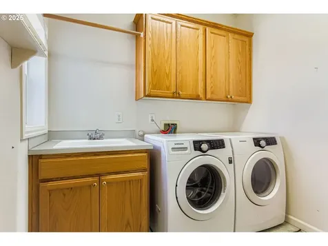 6340 SW 166th Place Beaverton OR 97007