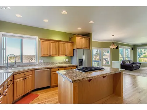 6340 SW 166th Place Beaverton OR 97007