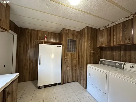 60108 Eastside Lane John Day OR 97845