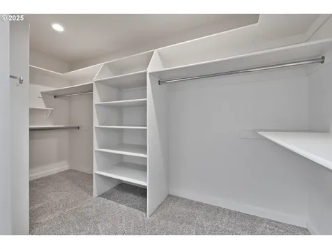 325 N Lotus Beach Drive Portland OR 97217