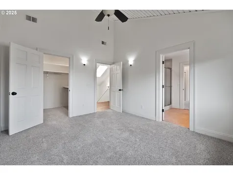 325 N Lotus Beach Drive Portland OR 97217