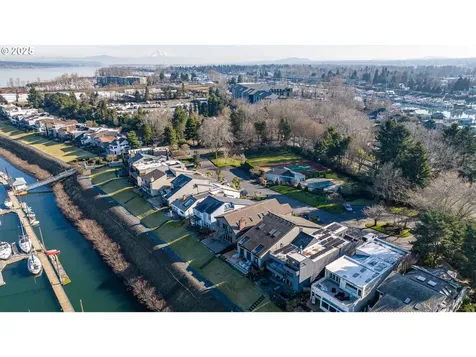 325 N Lotus Beach Drive Portland OR 97217