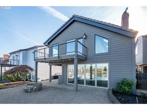 325 N Lotus Beach Drive Portland OR 97217