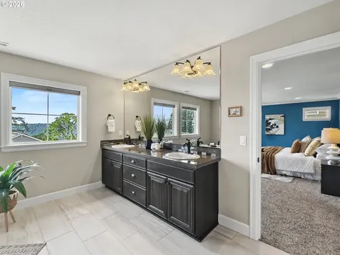 2162 Satter Street West Linn OR 97068