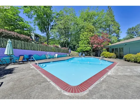 4439 Fox Hollow Road Eugene OR 97405