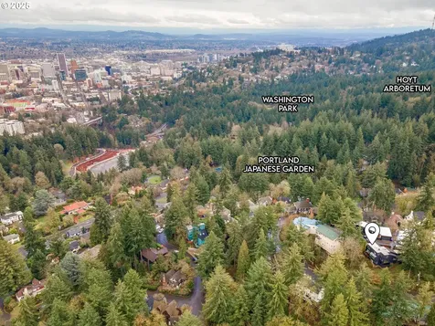 2915 SW Canterbury Lane Portland OR 97205