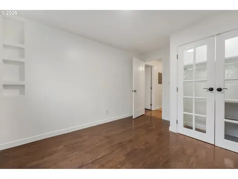 5566 SW Erickson Avenue Beaverton OR 97005
