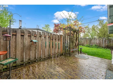 5566 SW Erickson Avenue Beaverton OR 97005