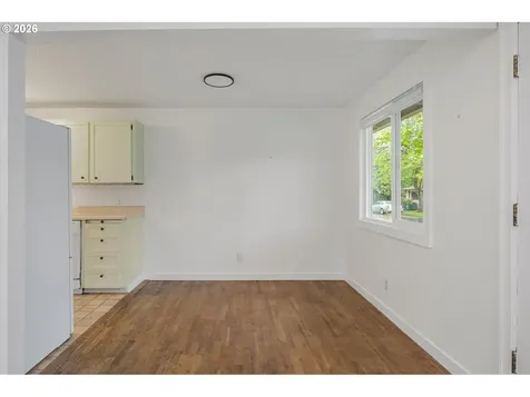 5566 SW Erickson Avenue Beaverton OR 97005