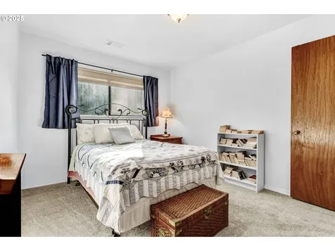 4835 NE Alberta Court Portland OR 97218