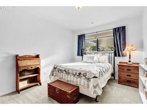 4835 NE Alberta Court Portland OR 97218