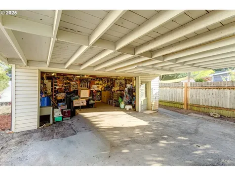4835 NE Alberta Court Portland OR 97218