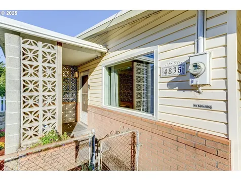 4835 NE Alberta Court Portland OR 97218