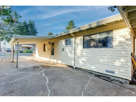 4835 NE Alberta Court Portland OR 97218