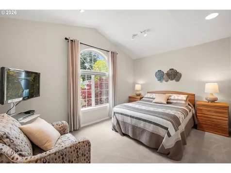 2020 NE 51st Avenue Hillsboro OR 97124