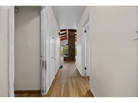 4033 Calaroga Circle West Linn OR 97068