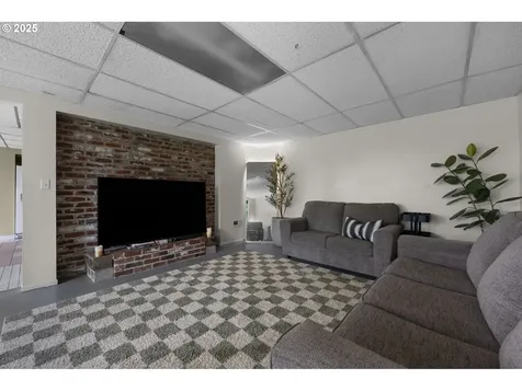 4033 Calaroga Circle West Linn OR 97068