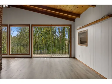 4033 Calaroga Circle West Linn OR 97068