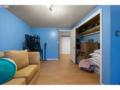 4033 Calaroga Circle West Linn OR 97068