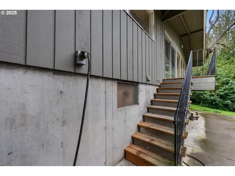 4033 Calaroga Circle West Linn OR 97068