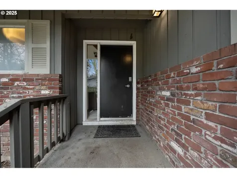 4033 Calaroga Circle West Linn OR 97068