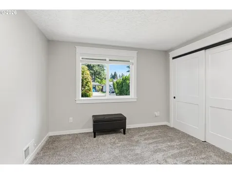 9608 NW 8th Avenue Vancouver WA 98665