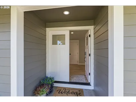 9608 NW 8th Avenue Vancouver WA 98665