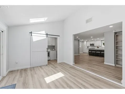 9608 NW 8th Avenue Vancouver WA 98665
