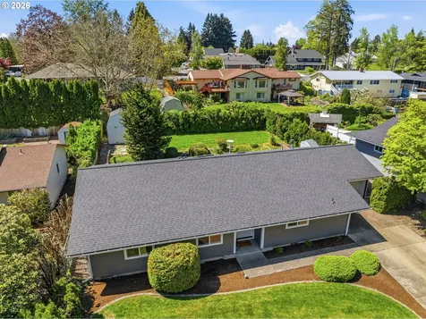 9608 NW 8th Avenue Vancouver WA 98665