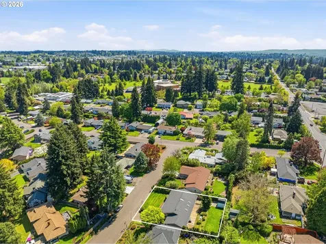 9608 NW 8th Avenue Vancouver WA 98665