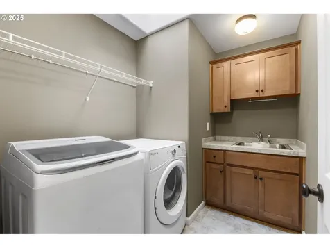 4611 Z Street Washougal WA 98671