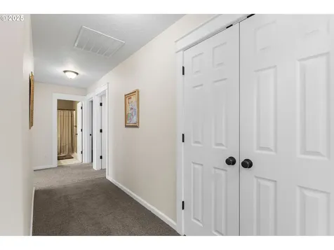 4611 Z Street Washougal WA 98671
