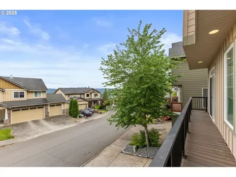 4611 Z Street Washougal WA 98671