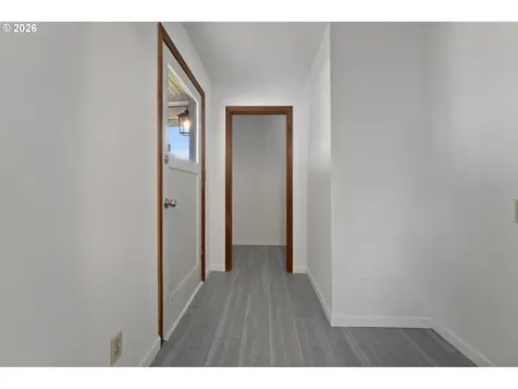 6022 N Curtis Avenue Portland OR 97217