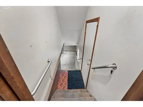 6022 N Curtis Avenue Portland OR 97217
