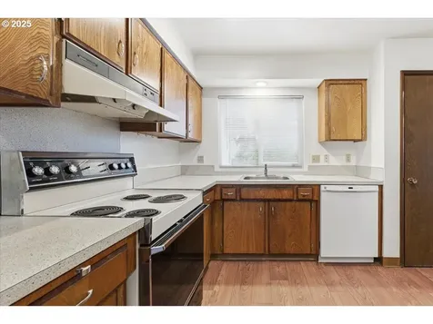 6760 SW 199th Court Beaverton OR 97078