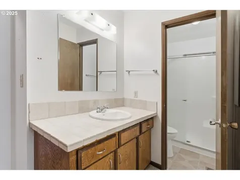 6760 SW 199th Court Beaverton OR 97078