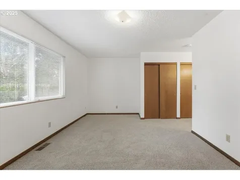 6760 SW 199th Court Beaverton OR 97078