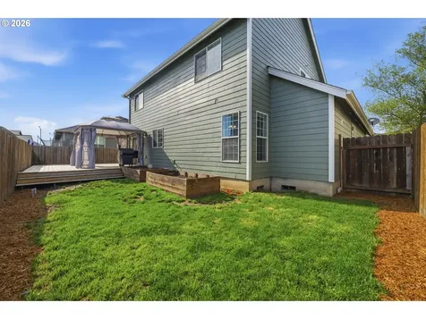 237 NW Sagan Loop Sheridan OR 97378