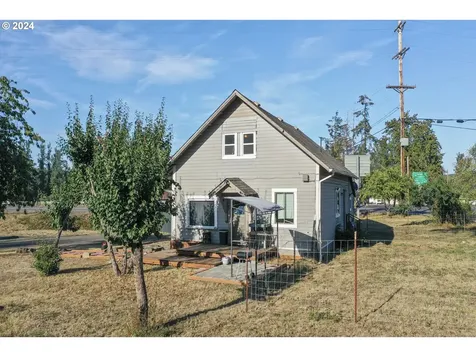 38365 Dexter Road Dexter OR 97431