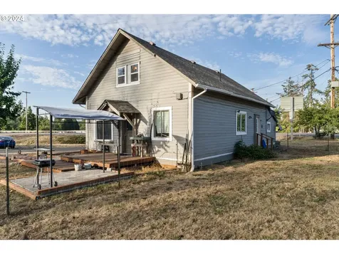 38365 Dexter Road Dexter OR 97431