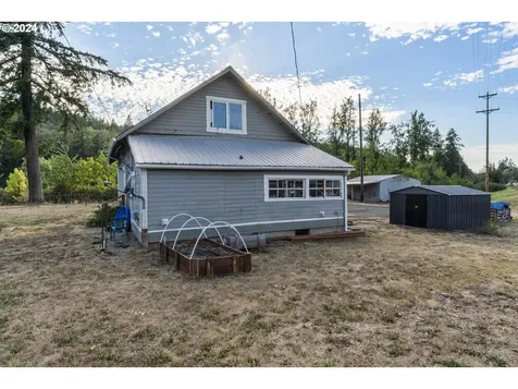 38365 Dexter Road Dexter OR 97431