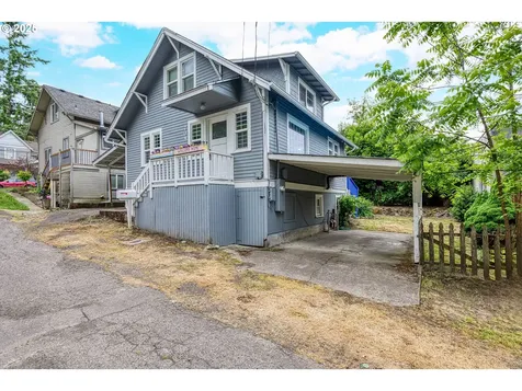 705 Jackson Street Oregon City OR 97045