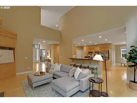 2304 NW Jessamine Way Portland OR 97229
