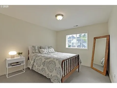 2304 NW Jessamine Way Portland OR 97229