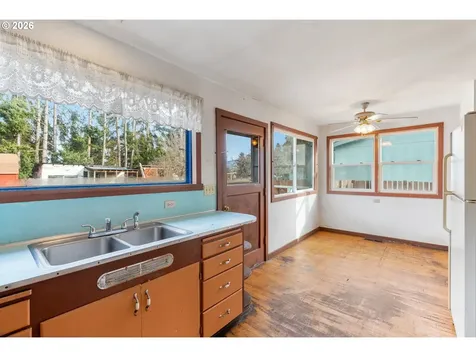 3400 Bradley Drive Hood River OR 97031