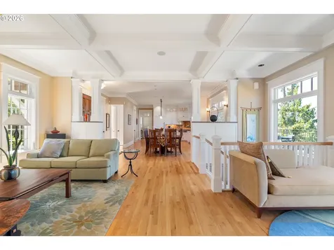550 NW Alpine Terrace Portland OR 97210