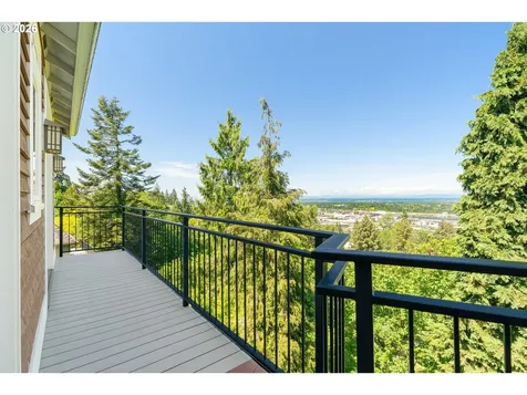 550 NW Alpine Terrace Portland OR 97210