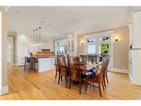 550 NW Alpine Terrace Portland OR 97210