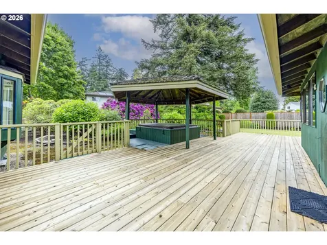 3365 Buckingham Avenue Eugene OR 97401